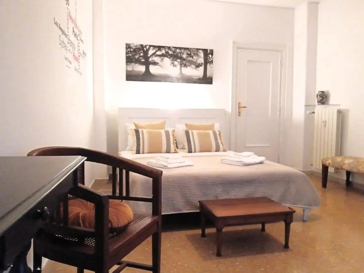 Apartment A Casa Di Chloe - San Giovanni Rome Italy